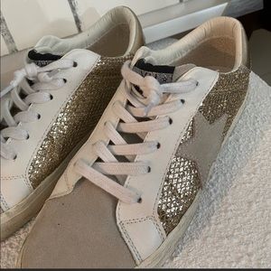 Vintage havana sneakers